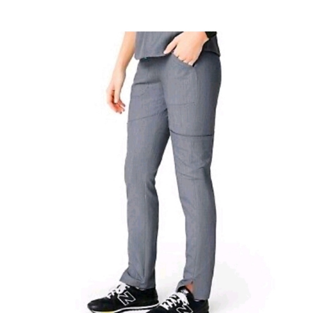 Figs Gray Kochi Skinny Scrub Pants,NWT M